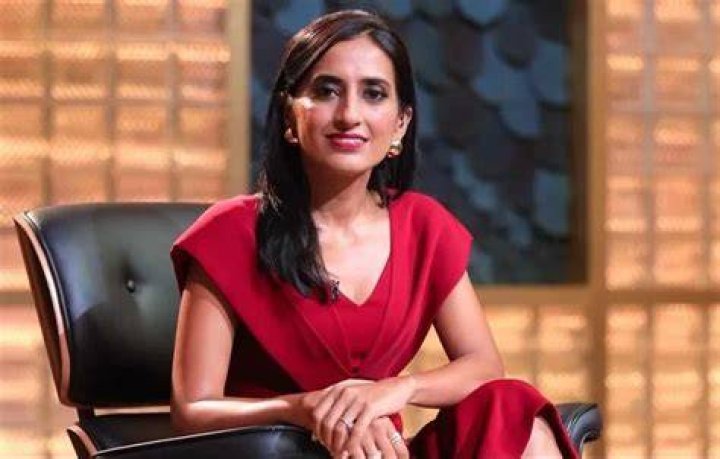 
Vineeta Thakur Height, Weight, Net Worth, Age, Birthday, Wikipedia, Who, Nationality, Biography 